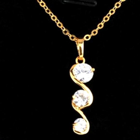 18K Gold & Triple CZ Journey Necklace NWT - Picture 4 of 5